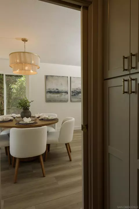 Dining - 1705 Hawk View Dr, Encinitas, CA 92024 photo 2 of 3
