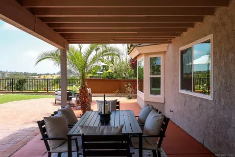 Exterior - 1705 Hawk View Dr, Encinitas, CA 92024 photo 6 of 10