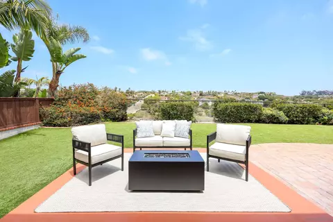 Exterior - 1705 Hawk View Dr, Encinitas, CA 92024 photo 5 of 10
