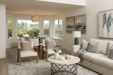 Living - 1705 Hawk View Dr, Encinitas, CA 92024 photo 3 of 5