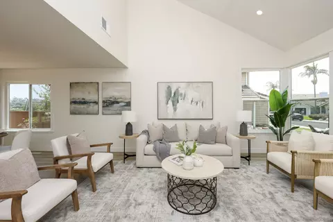 Living - 1705 Hawk View Dr, Encinitas, CA 92024 photo 2 of 5