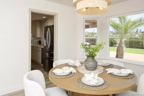 Dining - 1705 Hawk View Dr, Encinitas, CA 92024 photo 3 of 3