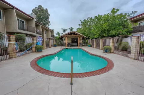 Exterior - 930 Peach Ave #2, El Cajon, CA 92021 photo 4 of 7