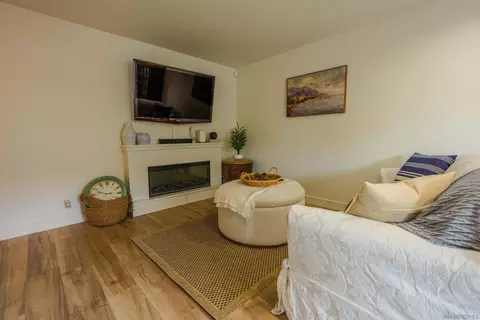 Living - 930 Peach Ave #2, El Cajon, CA 92021 photo 2 of 3