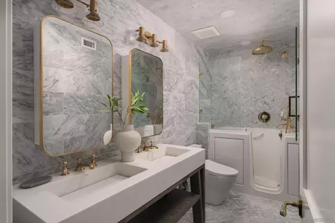 Bath - 2206 Place Monaco, Del Mar, CA 92014 photo 1 of 4