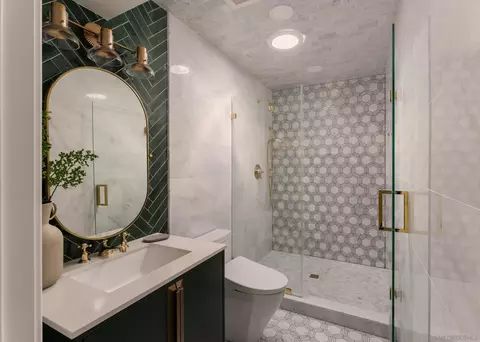 Bath - 2206 Place Monaco, Del Mar, CA 92014 photo 3 of 4