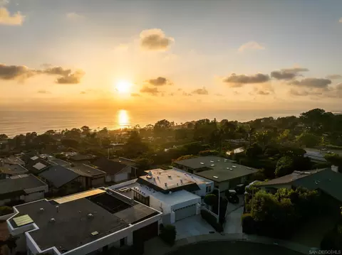 View/Area - 2206 Place Monaco, Del Mar, CA 92014 photo 5 of 5