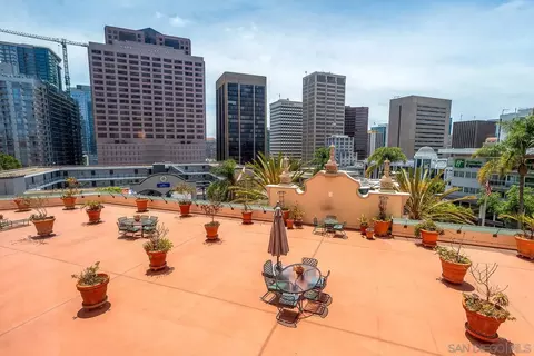 702 Ash St #300, San Diego, CA 92101