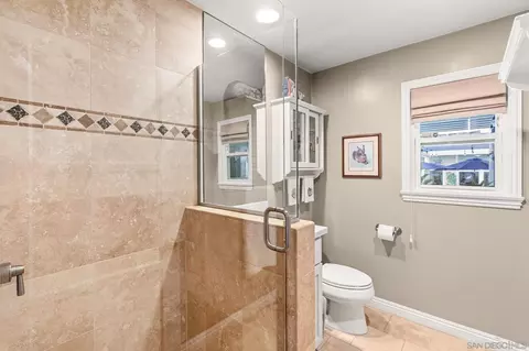 Bath - 2677 Jefferson St, Carlsbad, CA 92008 photo 1 of 8