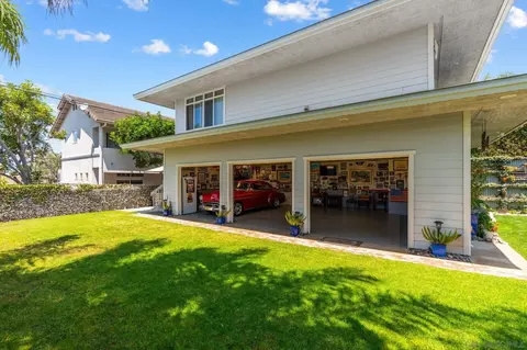 Exterior - 2677 Jefferson St, Carlsbad, CA 92008 photo 15 of 18