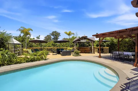 5198 Bocaw Pl, San Diego, CA 92115