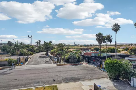 View/Area - 559 Silver Strand Blvd, Imperial Beach, CA 91932 photo 2 of 20