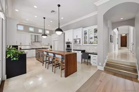 Kitchen - 14004 Mercado Dr, Del Mar, CA 92014 photo 2 of 7