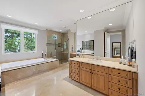 Bath - 14004 Mercado Dr, Del Mar, CA 92014 photo 1 of 7