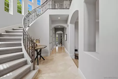 Entry Way - 14004 Mercado Dr, Del Mar, CA 92014 photo 2 of 3