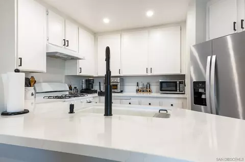 7336 Mission Dam Ter UNIT 199, Santee, CA 92071