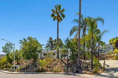 Exterior - 13309 Lakeview Way, Lakeside, CA 92040 photo 3 of 6