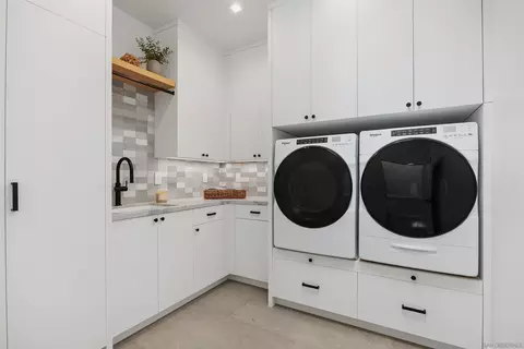 Other - 7554 Cabrillo Ave, La Jolla, CA 92037 photo 3 of 4