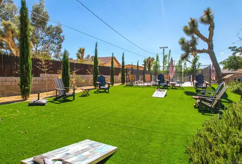 Exterior - 60291 La Mirada Trl, Joshua Tree, CA 92252 photo 21 of 28