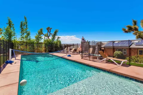 Exterior - 60291 La Mirada Trl, Joshua Tree, CA 92252 photo 16 of 28