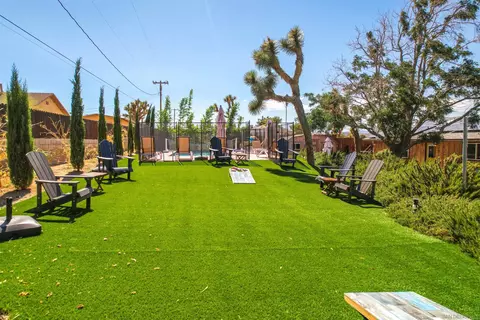 Exterior - 60291 La Mirada Trl, Joshua Tree, CA 92252 photo 22 of 28