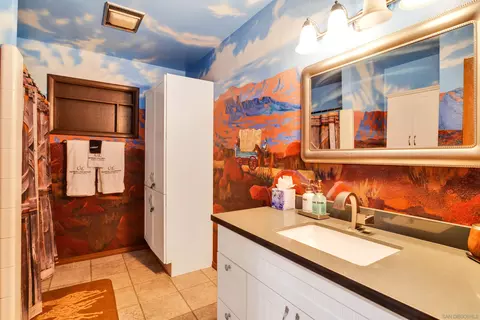 Bath - 60291 La Mirada Trl, Joshua Tree, CA 92252 photo 3 of 3