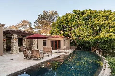 Exterior - 271 Ocean View Ave, Del Mar, CA 92014 photo 5 of 7