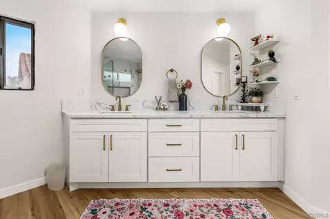 Bath - 2064 White Birch Dr, Vista, CA 92081 photo 3 of 4