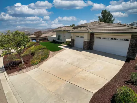 Exterior - 8836 Diamondback Dr, Santee, CA 92071 photo 1 of 10