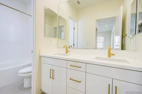 Bath - 112 Excursion, Irvine, CA 92618 photo 3 of 3