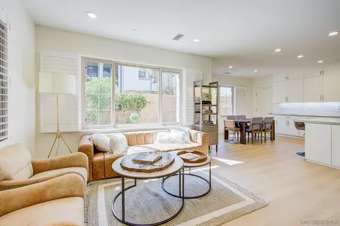 112 Excursion, Irvine, CA 92618