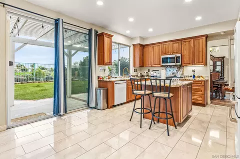 Kitchen - 4745 Marblehead Bay Dr, Oceanside, CA 92057 photo 3 of 3