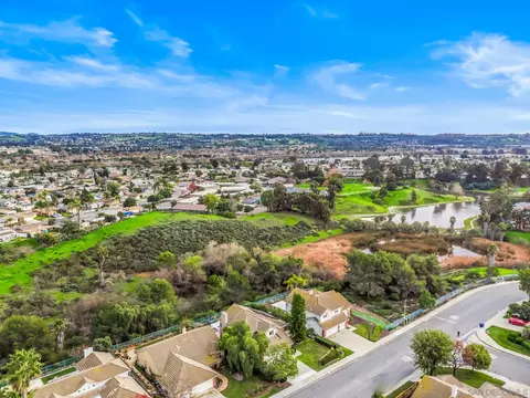 View/Area - 4745 Marblehead Bay Dr, Oceanside, CA 92057 photo 4 of 5