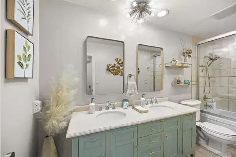 Bath - 6951 Gordon, La Mesa, CA 91942 photo 2 of 4