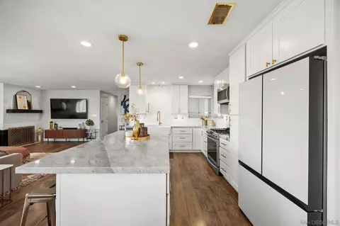 Kitchen - 6951 Gordon, La Mesa, CA 91942 photo 5 of 5