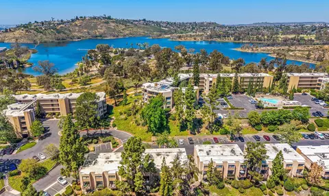 5700 Baltimore Dr #206, La Mesa, CA 91942