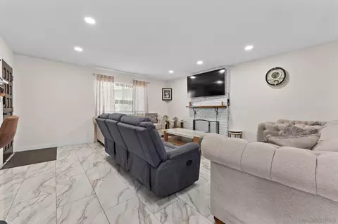 Living - 1434 Coker Way, El Cajon, CA 92021 photo 1 of 3
