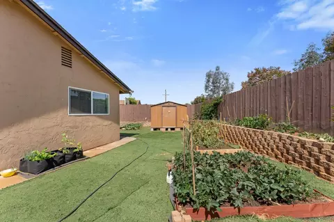 Exterior - 1434 Coker Way, El Cajon, CA 92021 photo 8 of 10