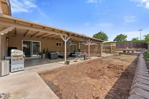 Exterior - 1434 Coker Way, El Cajon, CA 92021 photo 4 of 10