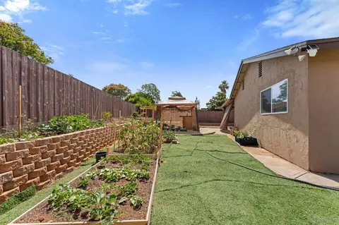 Exterior - 1434 Coker Way, El Cajon, CA 92021 photo 9 of 10