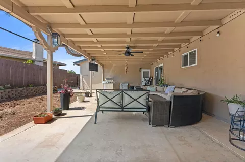 Exterior - 1434 Coker Way, El Cajon, CA 92021 photo 5 of 10