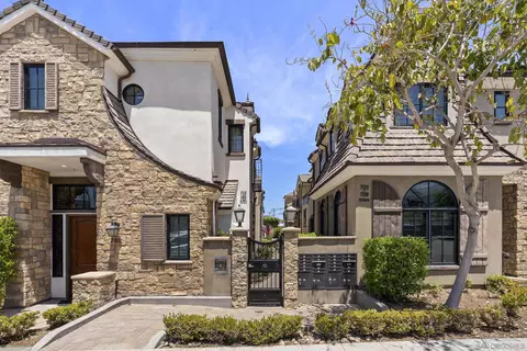 718 Silver, La Jolla, CA 92037