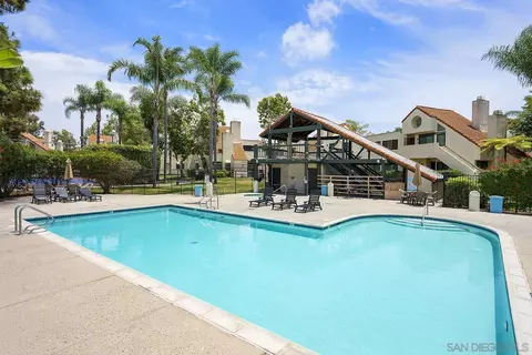 Exterior - 355 N Melrose Dr #E, Vista, CA 92083 photo 5 of 7