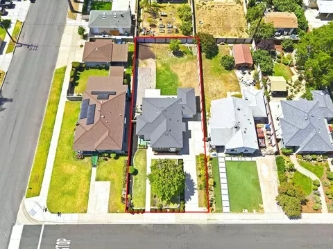 View/Area - 760 E J, Ontario, CA 91764 photo 2 of 3