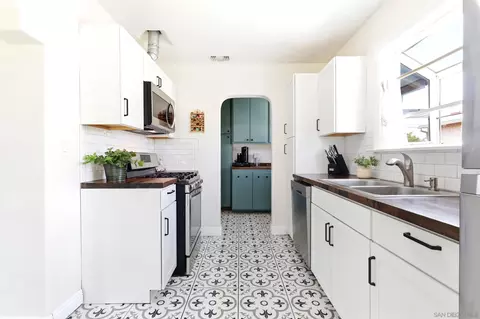 Kitchen - 760 E J, Ontario, CA 91764 photo 1 of 5