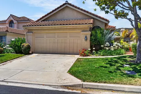 2370 Vista Vly, Vista, CA 92084