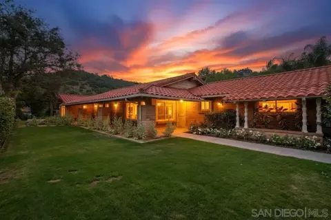 1735 Tecalote Dr, Fallbrook, CA 92028