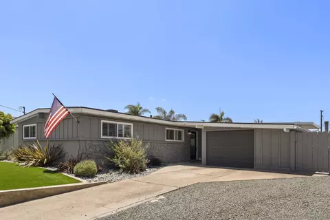 825 Hickory Ct, Imperial Beach, CA 91932