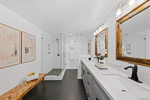 Bath - 4369 Macronald Dr, La Mesa, CA 91941 photo 1 of 4