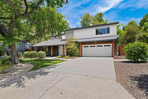 Exterior - 4369 Macronald Dr, La Mesa, CA 91941 photo 10 of 11